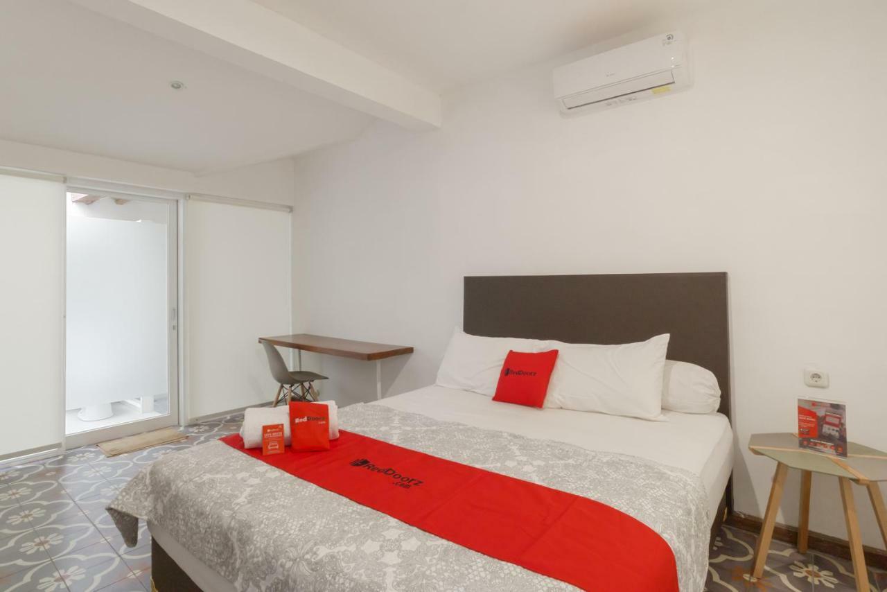 Reddoorz Plus @ Demangan Gejayan Pakualaman Εξωτερικό φωτογραφία